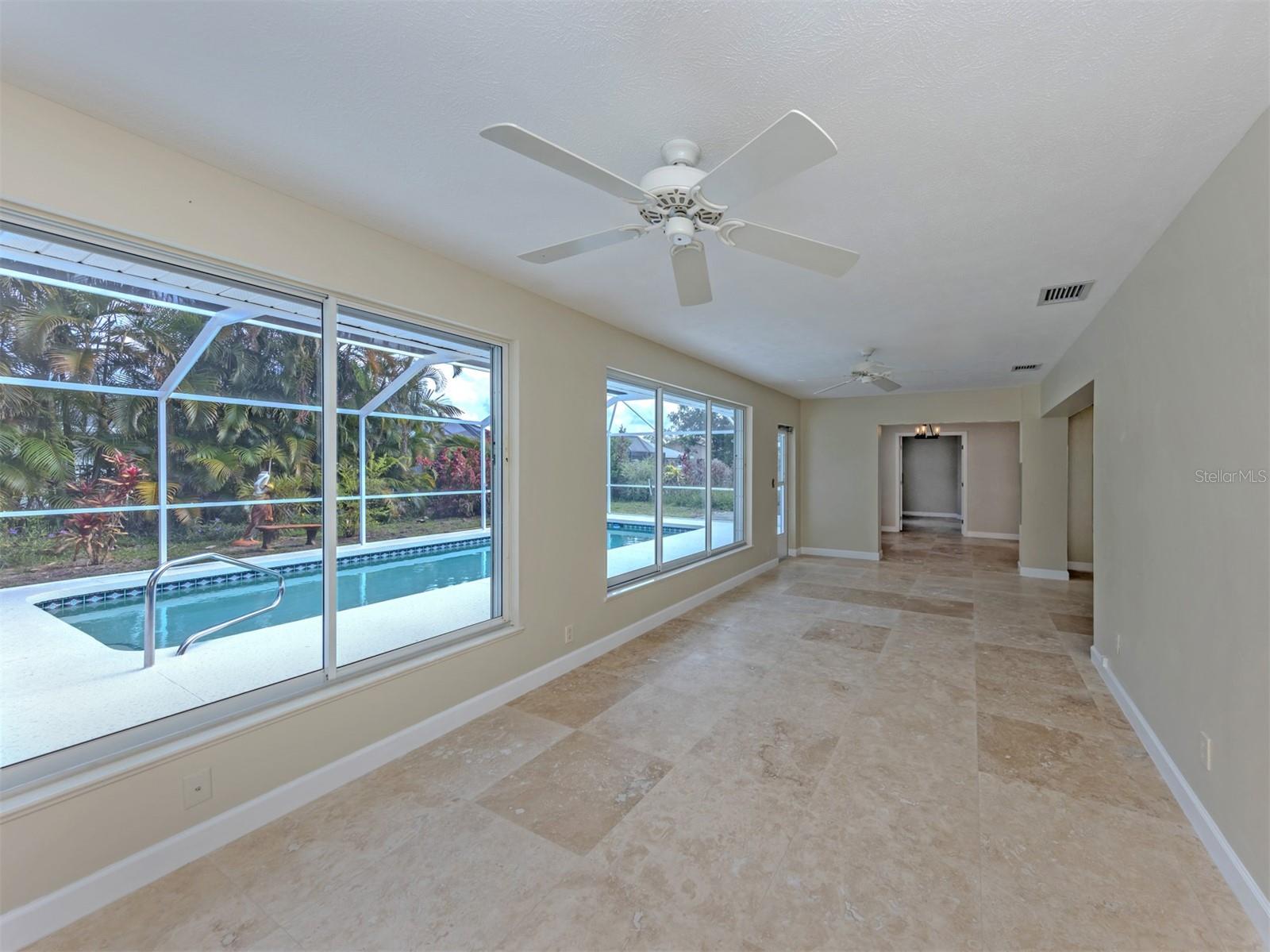 Image 11 of 60 For 1007 River Oaks Court