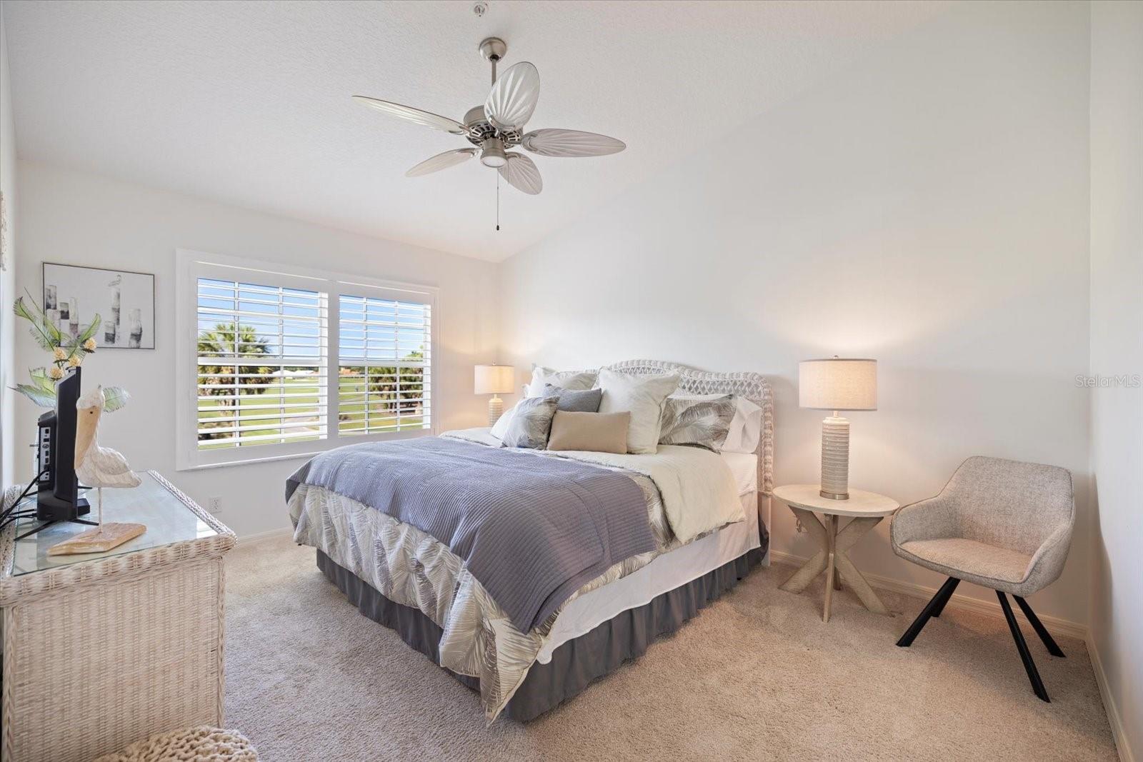 Image 17 of 40 For 801 Montrose Drive 202