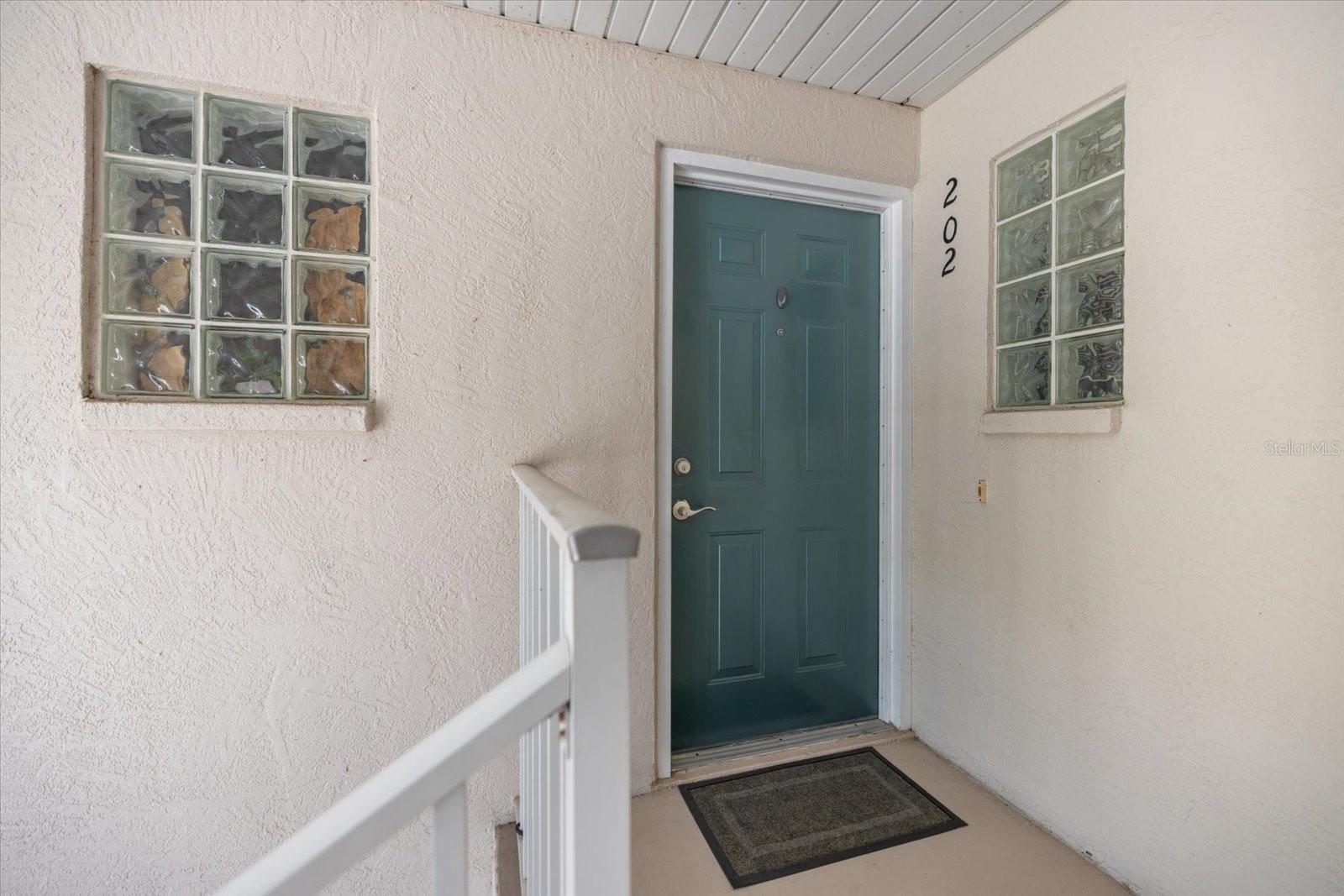 Image 3 of 40 For 801 Montrose Drive 202