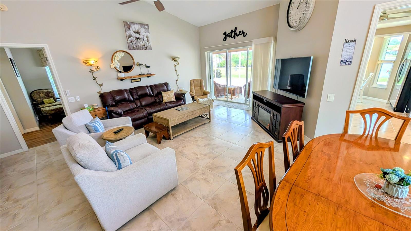 Image 7 of 40 For 4935 Pepperwood Place