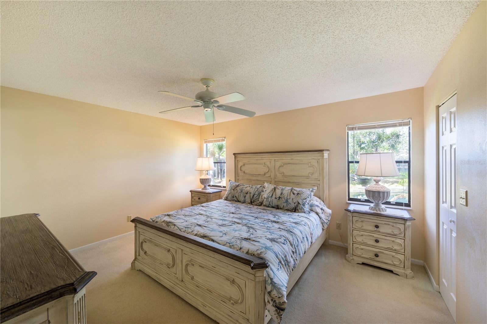 Image 17 of 39 For 646 Bird Bay Drive E 207