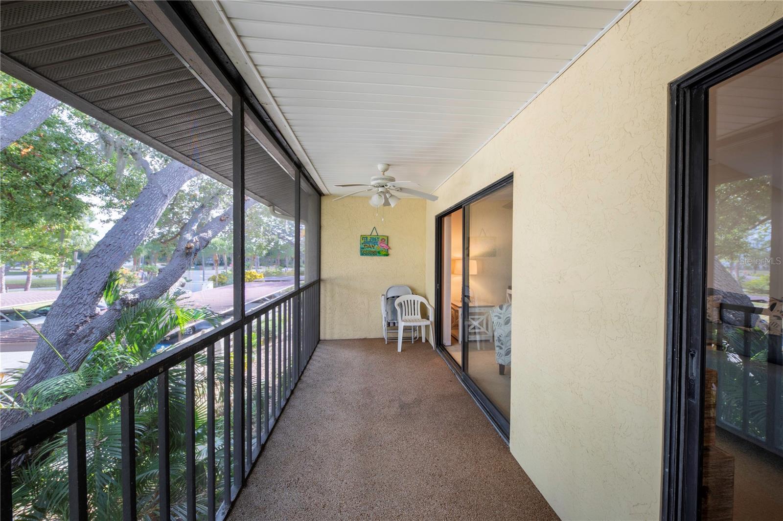 Image 23 of 39 For 646 Bird Bay Drive E 207