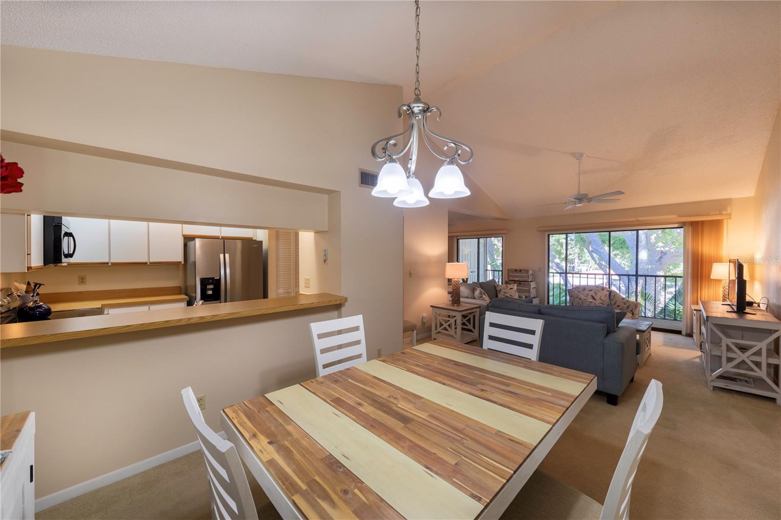 Image 3 of 39 For 646 Bird Bay Drive E 207