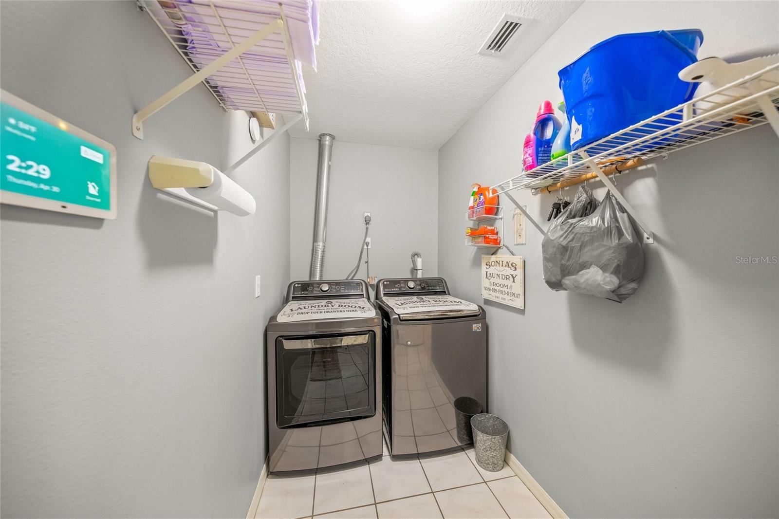 Image 13 of 33 For 7727 36th Lane E