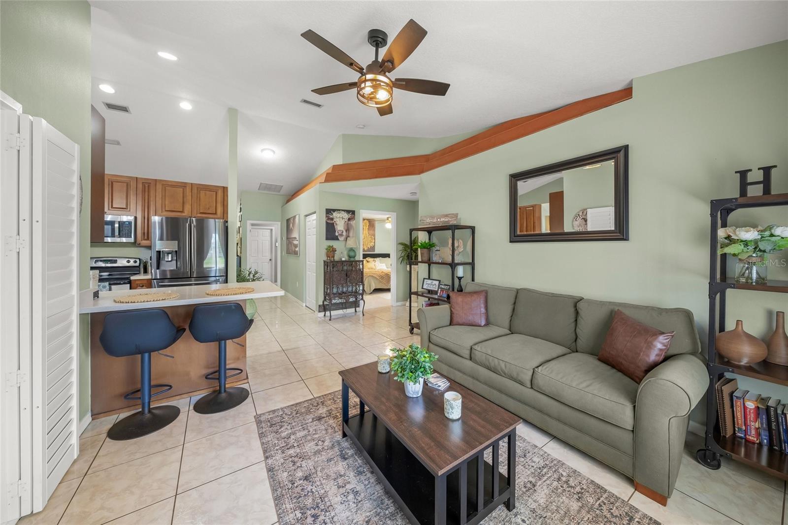 Image 15 of 33 For 7727 36th Lane E