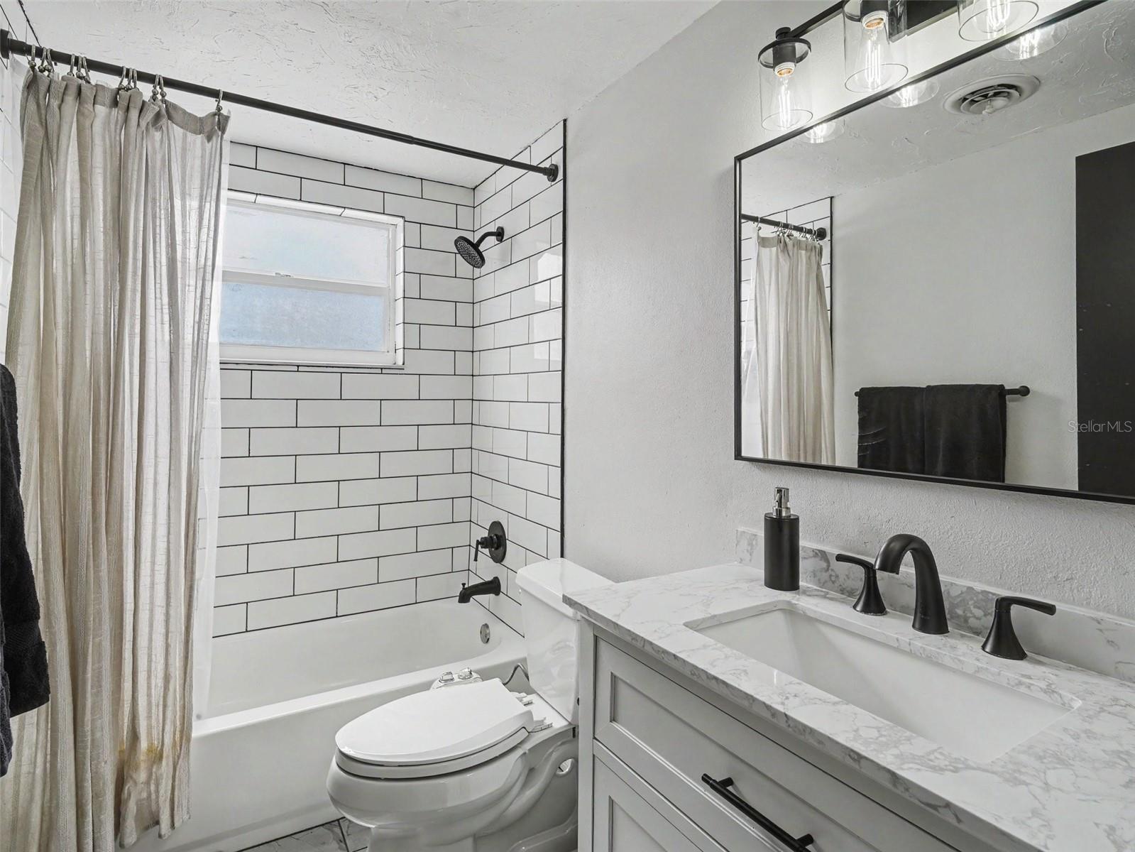 Image 19 of 55 For 222 Malvern Drive