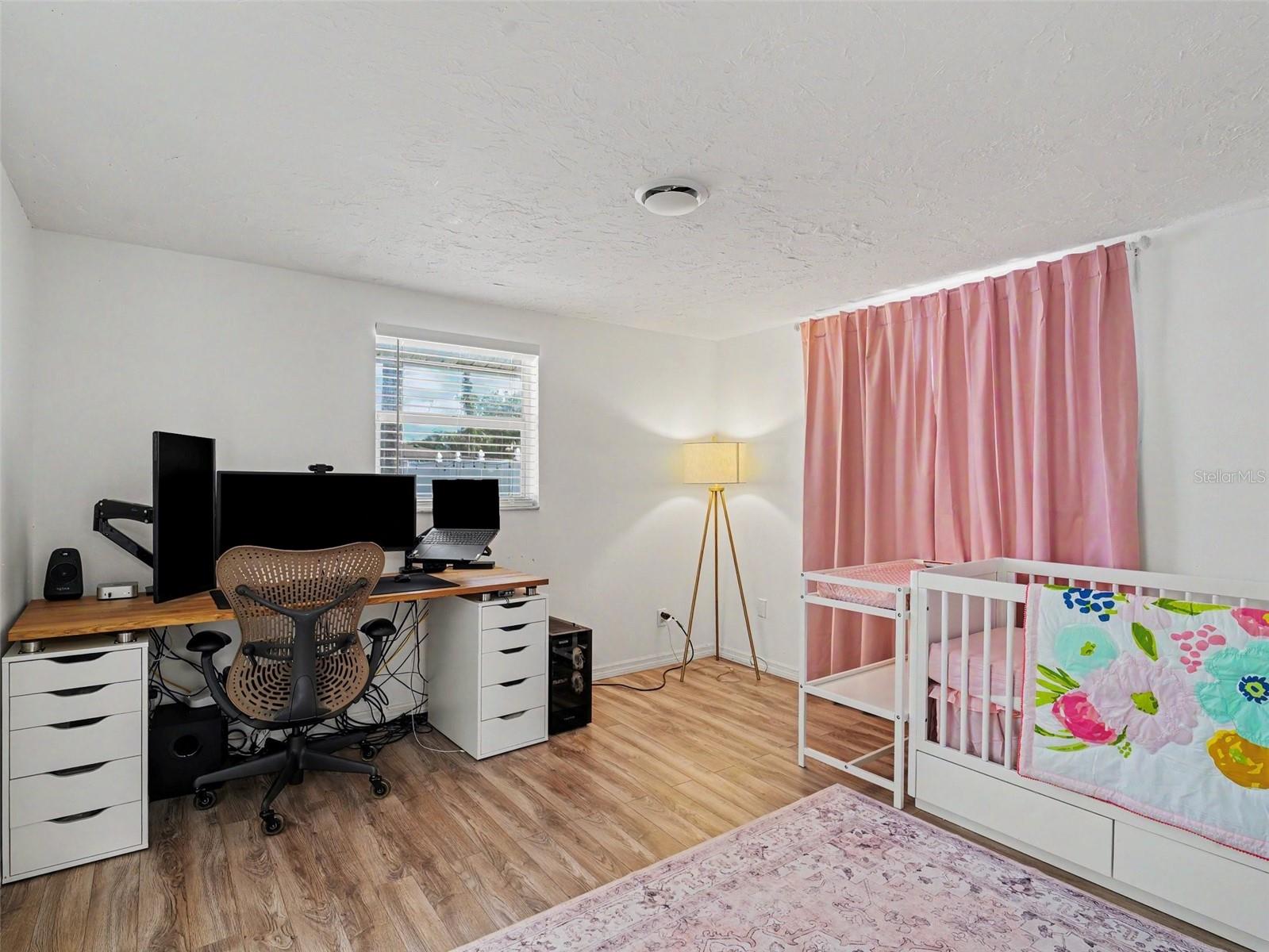 Image 20 of 55 For 222 Malvern Drive