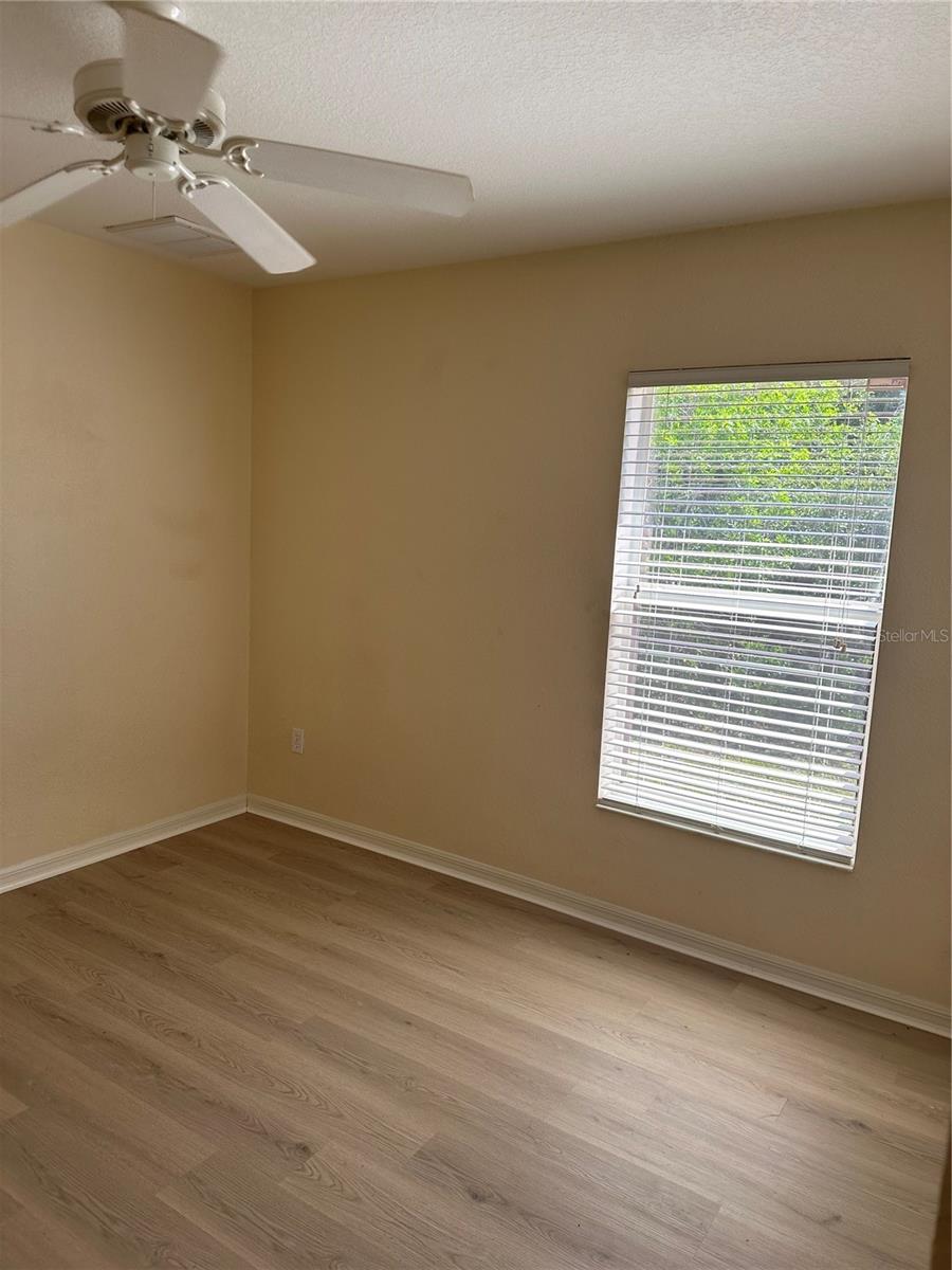 Image 10 of 21 For 8171 Rocliff Avenue