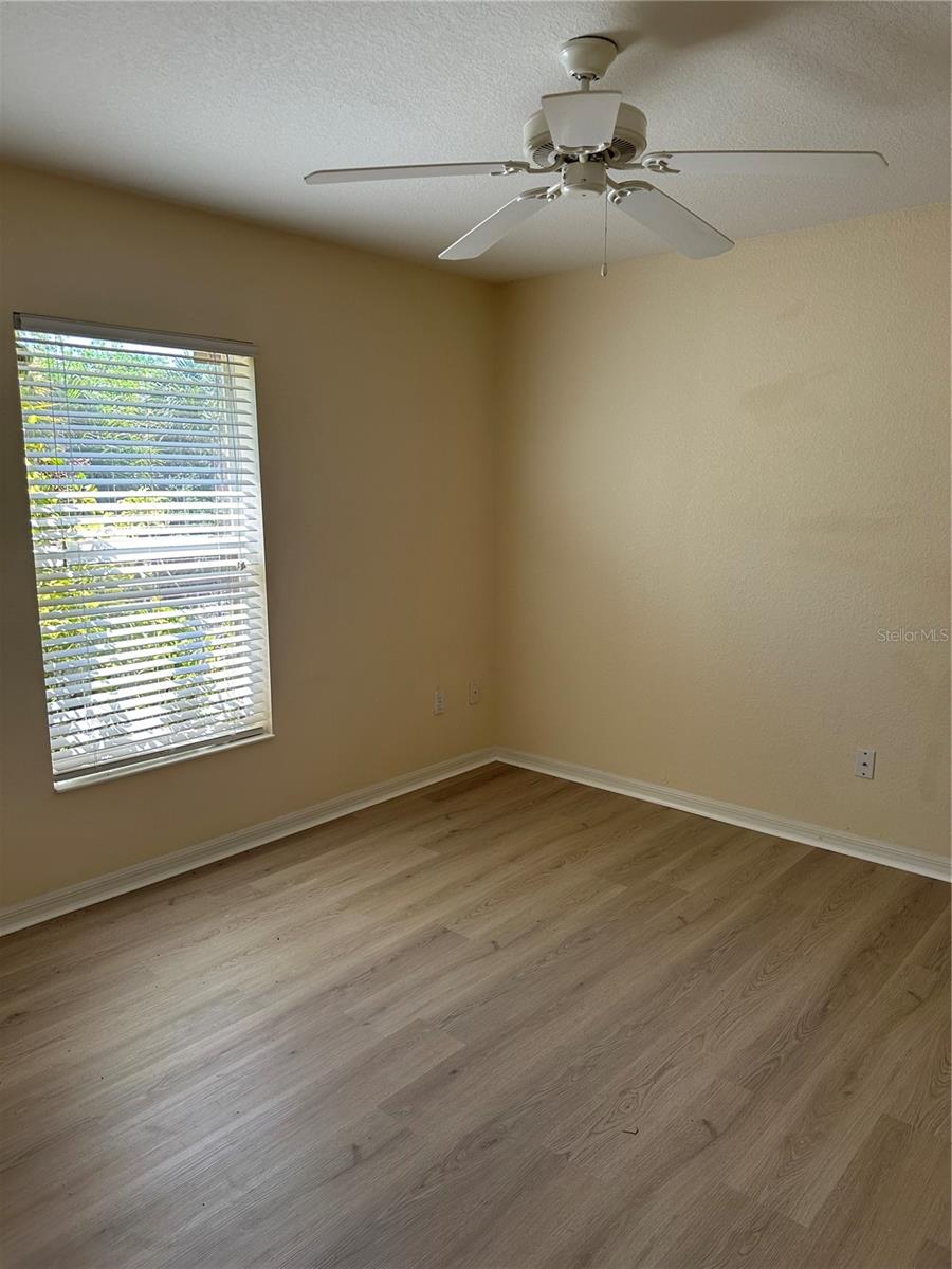 Image 11 of 21 For 8171 Rocliff Avenue