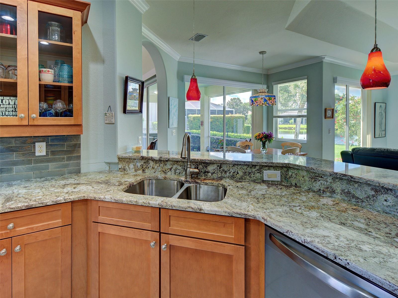 Image 17 of 61 For 115 Grand Oak Circle