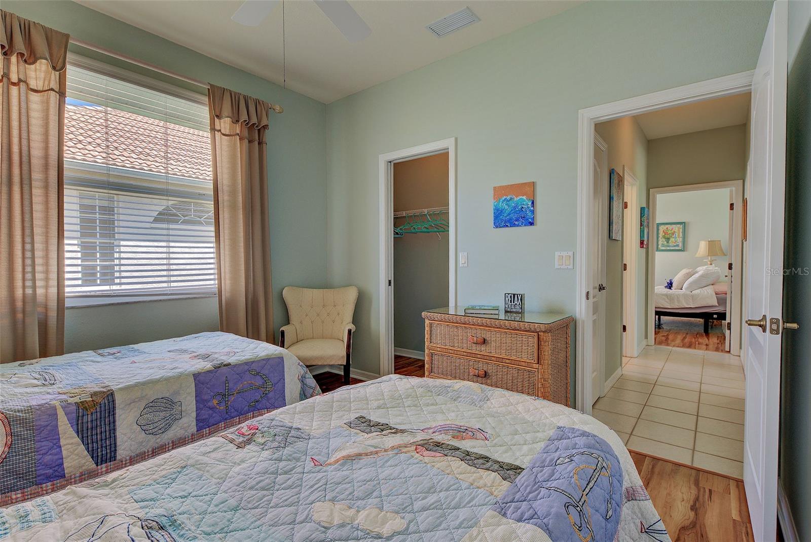 Image 36 of 61 For 115 Grand Oak Circle