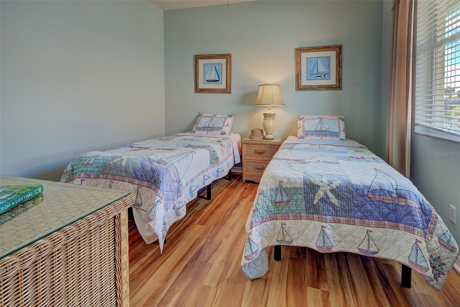 Image 37 of 61 For 115 Grand Oak Circle