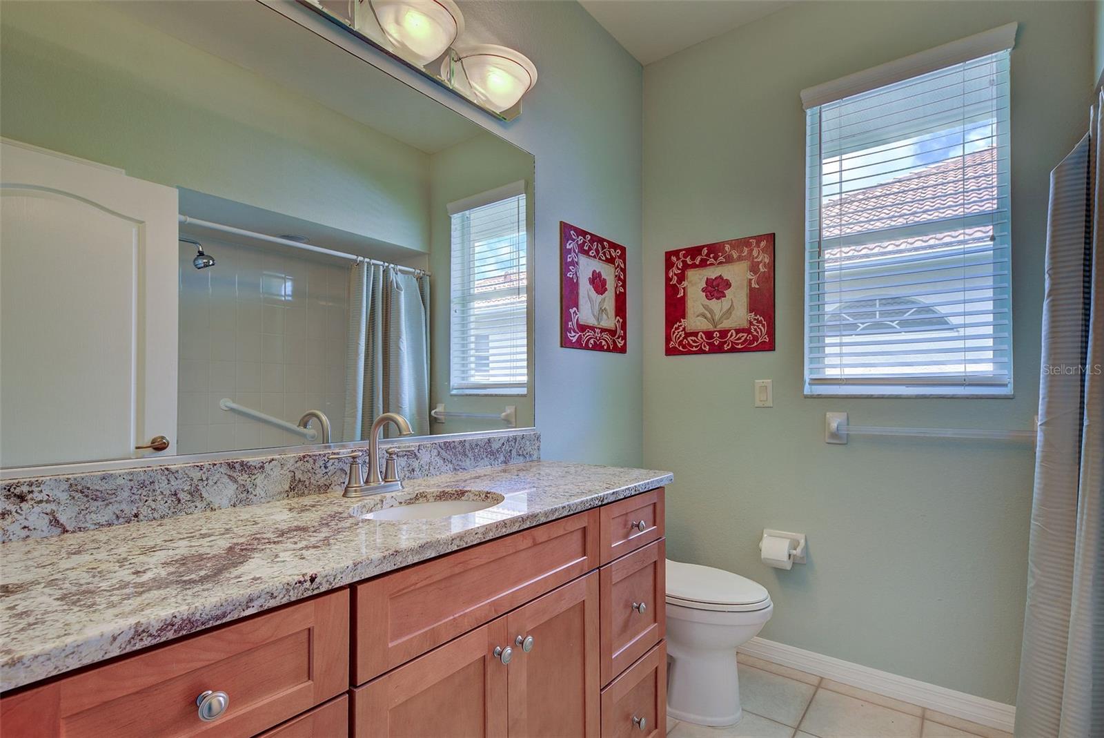 Image 40 of 61 For 115 Grand Oak Circle
