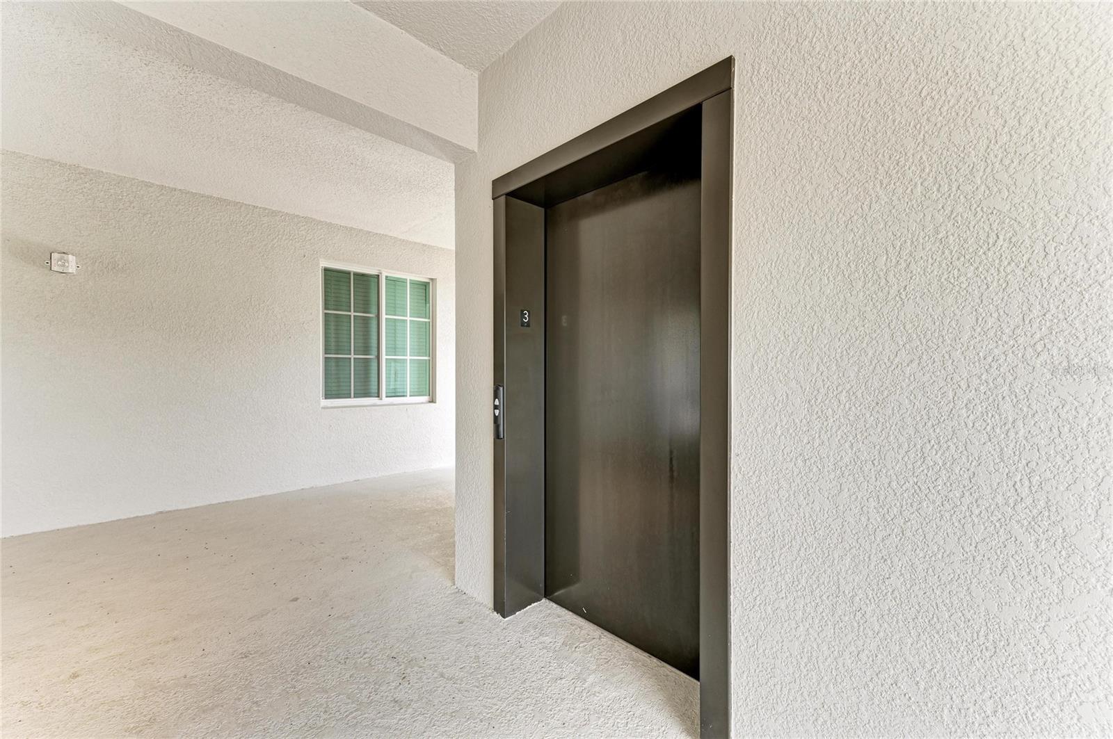 Image 36 of 63 For 12180 Wellen Golf Street 306