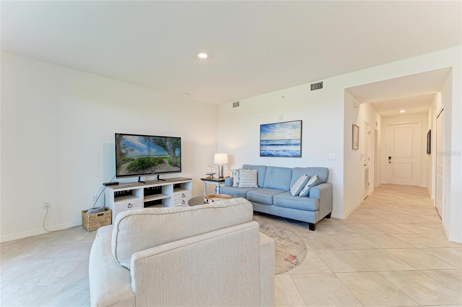 Image 8 of 63 For 12180 Wellen Golf Street 306