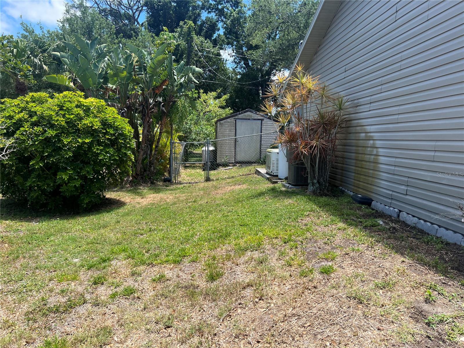 Image 9 of 56 For 221 Venice Boulevard
