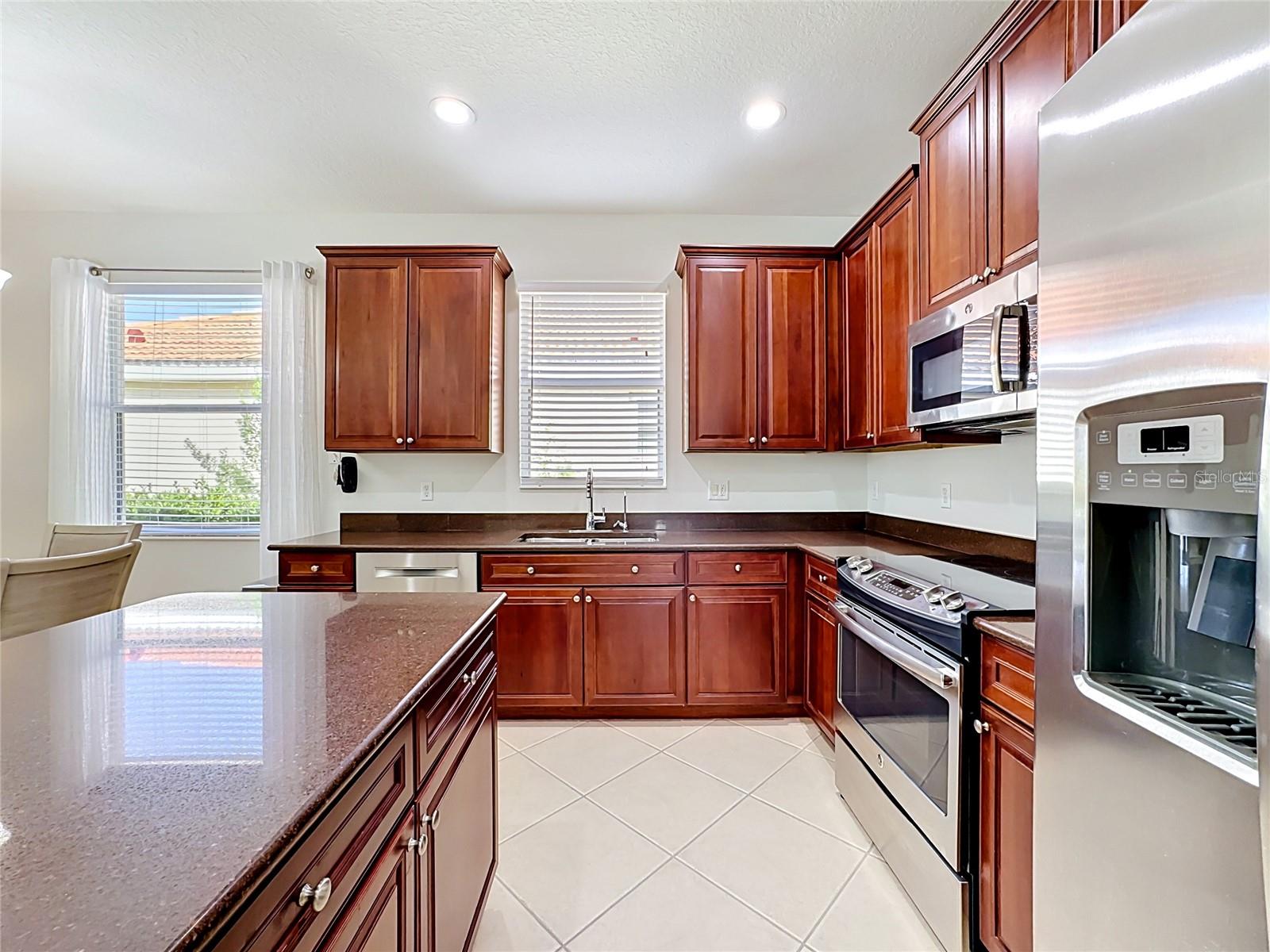 Listing photo id 12 for 11603 Dancing River Drive