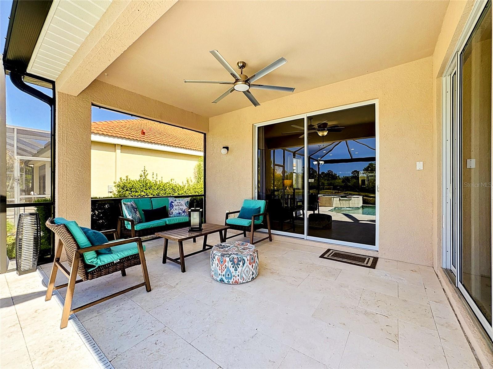 Listing photo id 18 for 11603 Dancing River Drive
