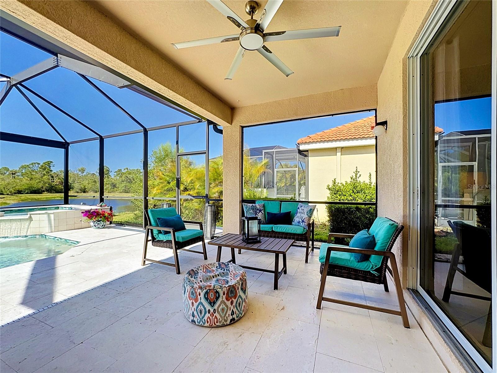 Listing photo id 19 for 11603 Dancing River Drive