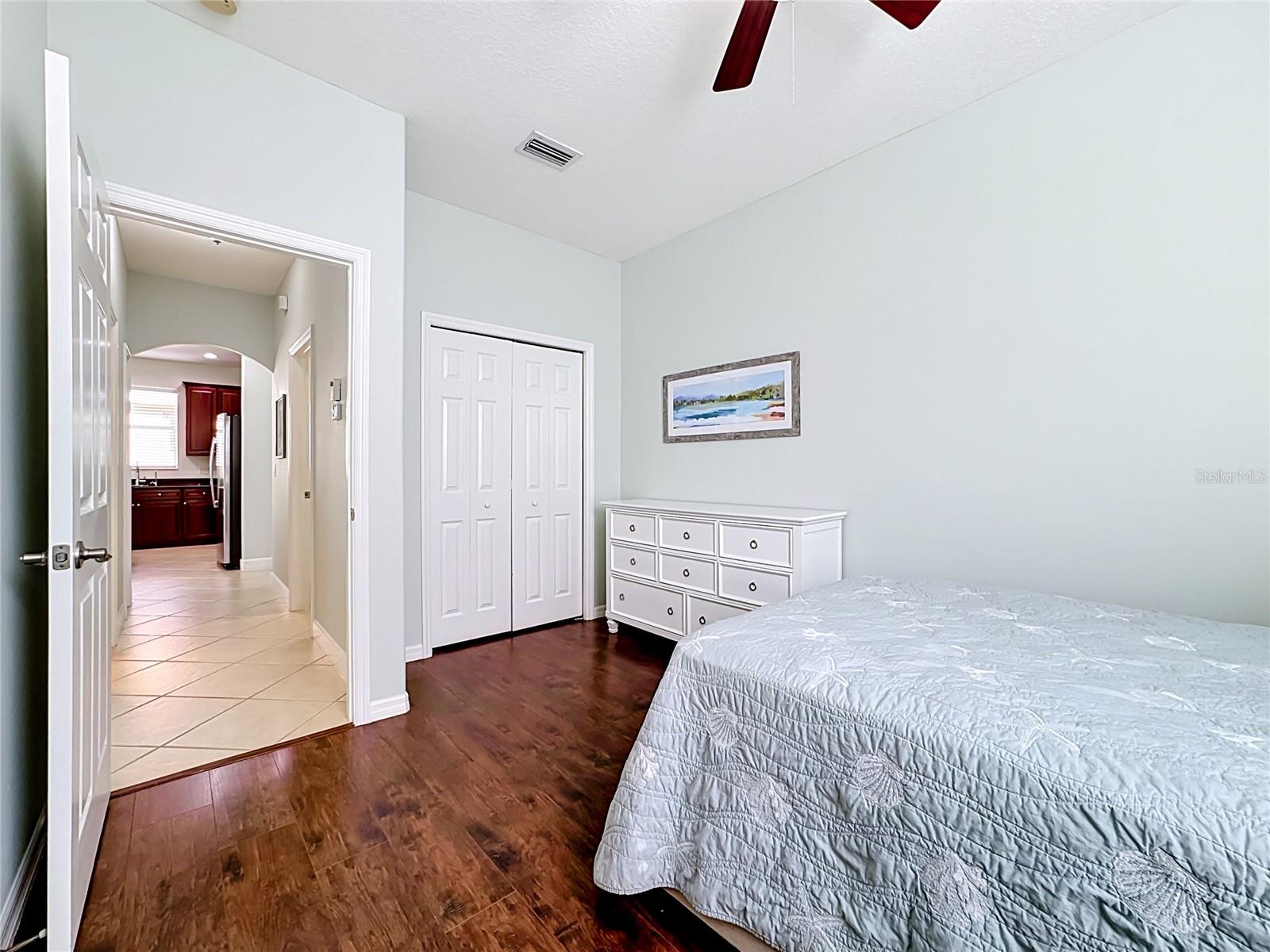 Listing photo id 44 for 11603 Dancing River Drive