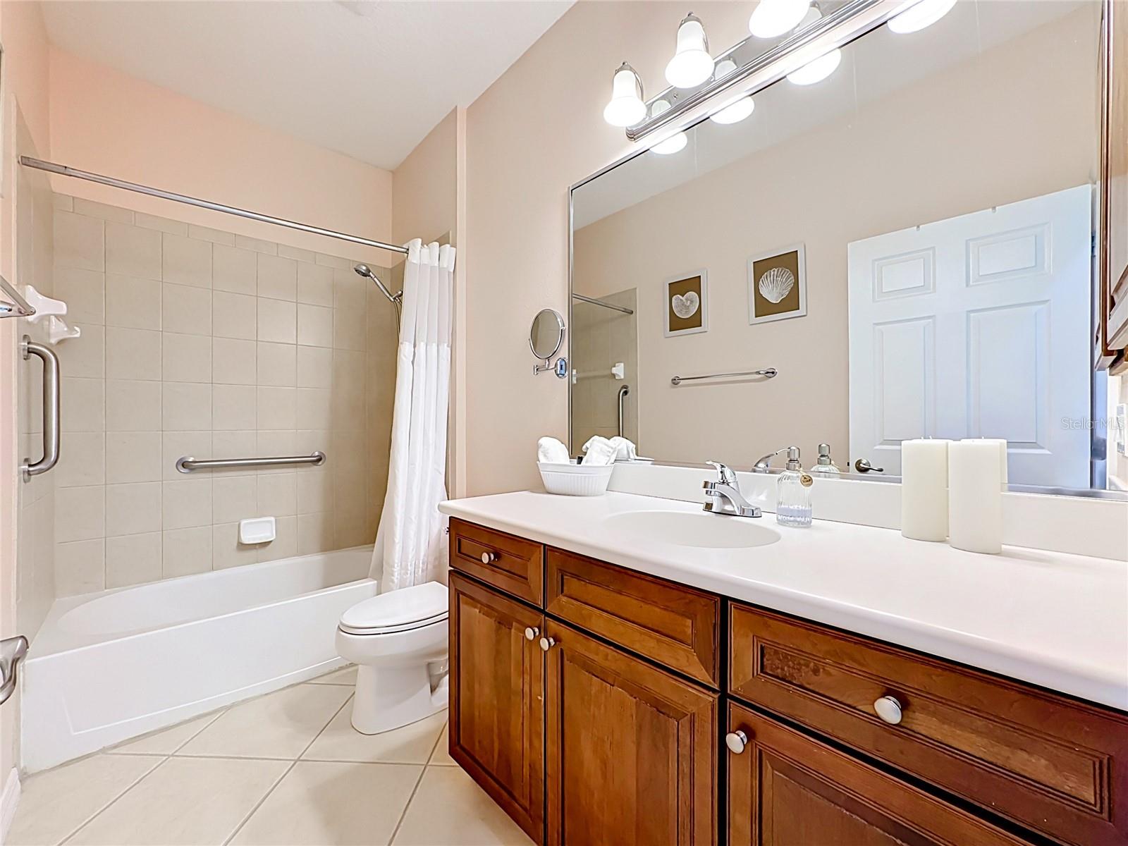 Listing photo id 46 for 11603 Dancing River Drive