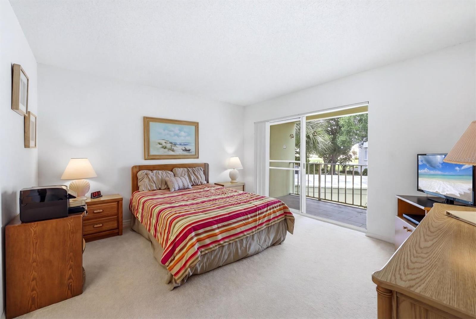 Image 15 of 47 For 444 Cerromar Road 298