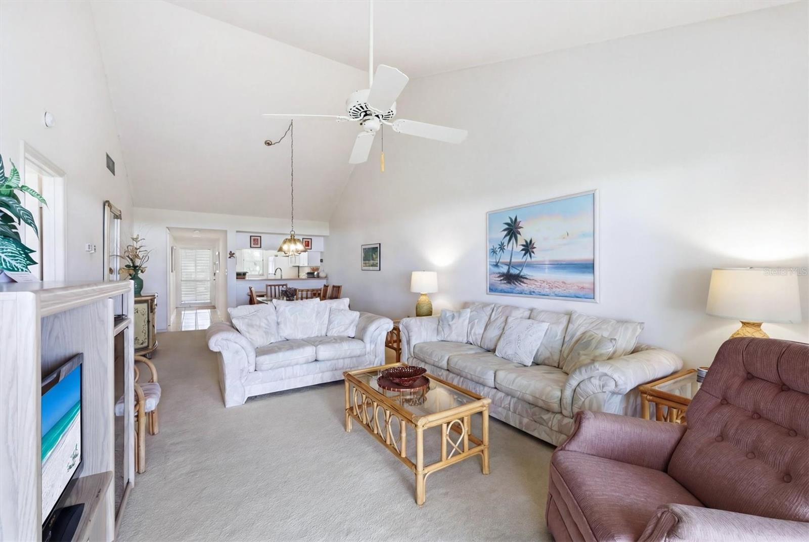 Image 8 of 47 For 444 Cerromar Road 298