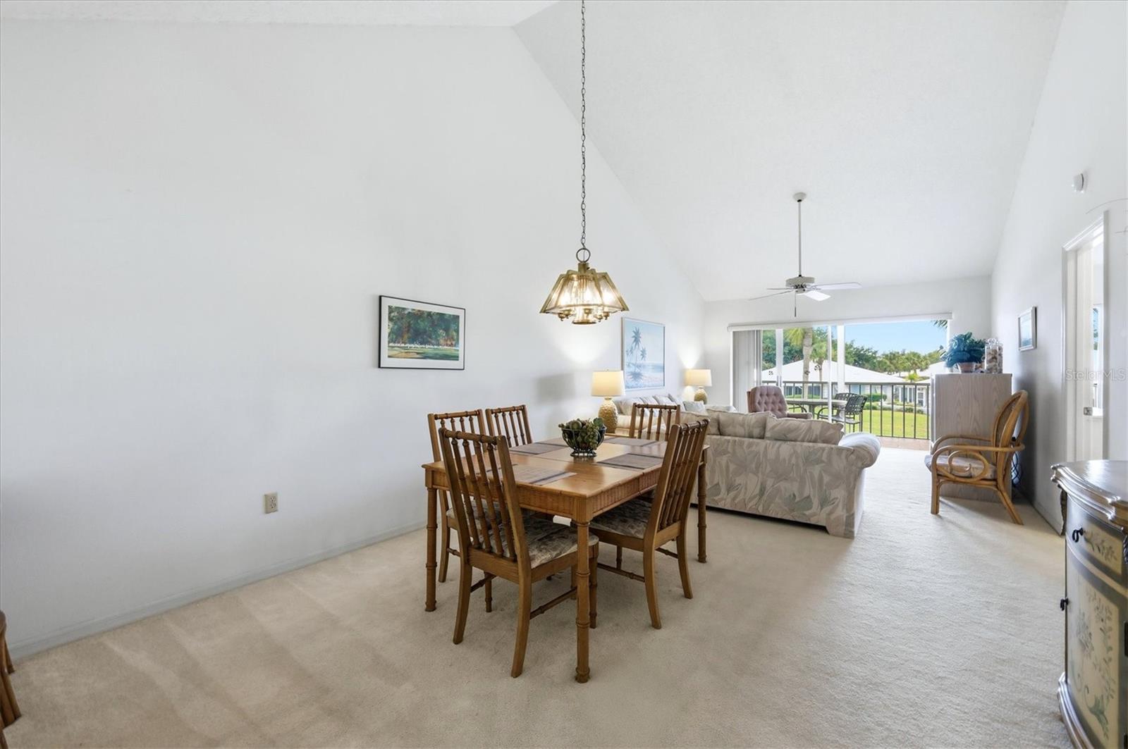 Image 9 of 47 For 444 Cerromar Road 298