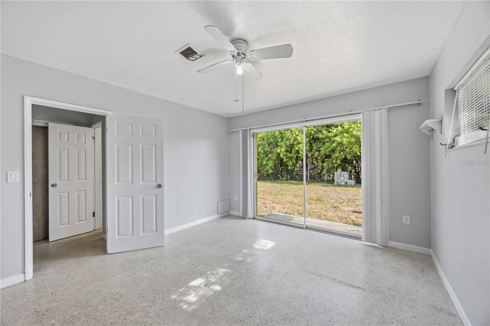 Image 11 of 30 For 12308 Urbino Street