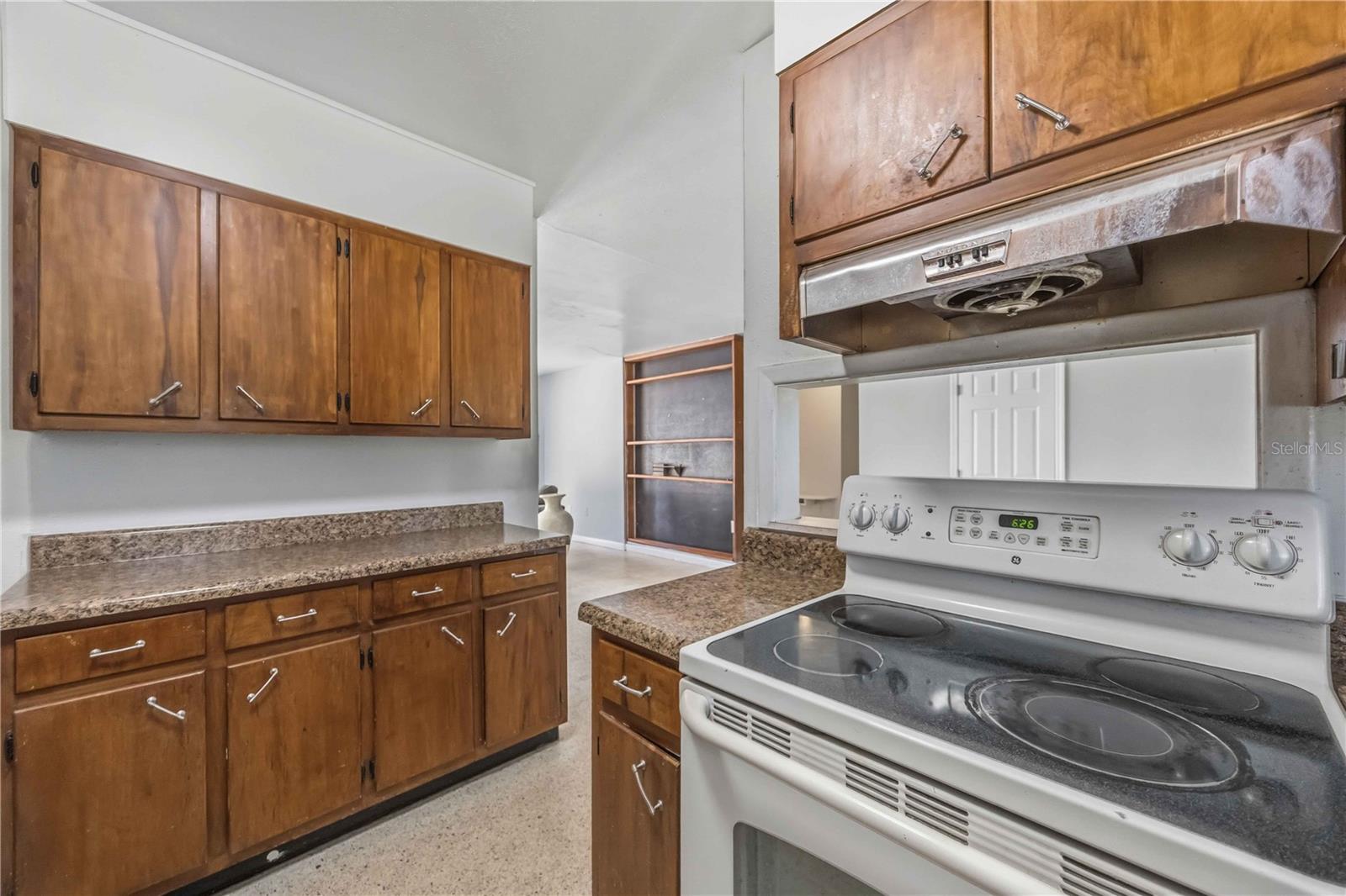 Image 13 of 30 For 12308 Urbino Street