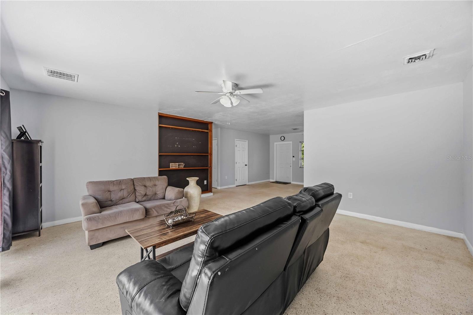 Image 14 of 30 For 12308 Urbino Street