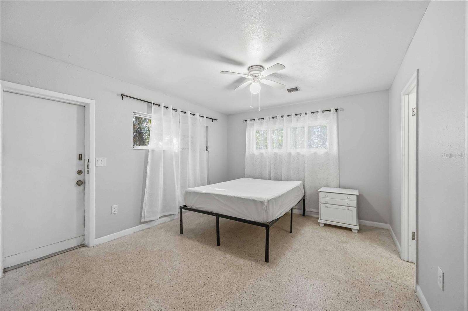 Image 17 of 30 For 12308 Urbino Street