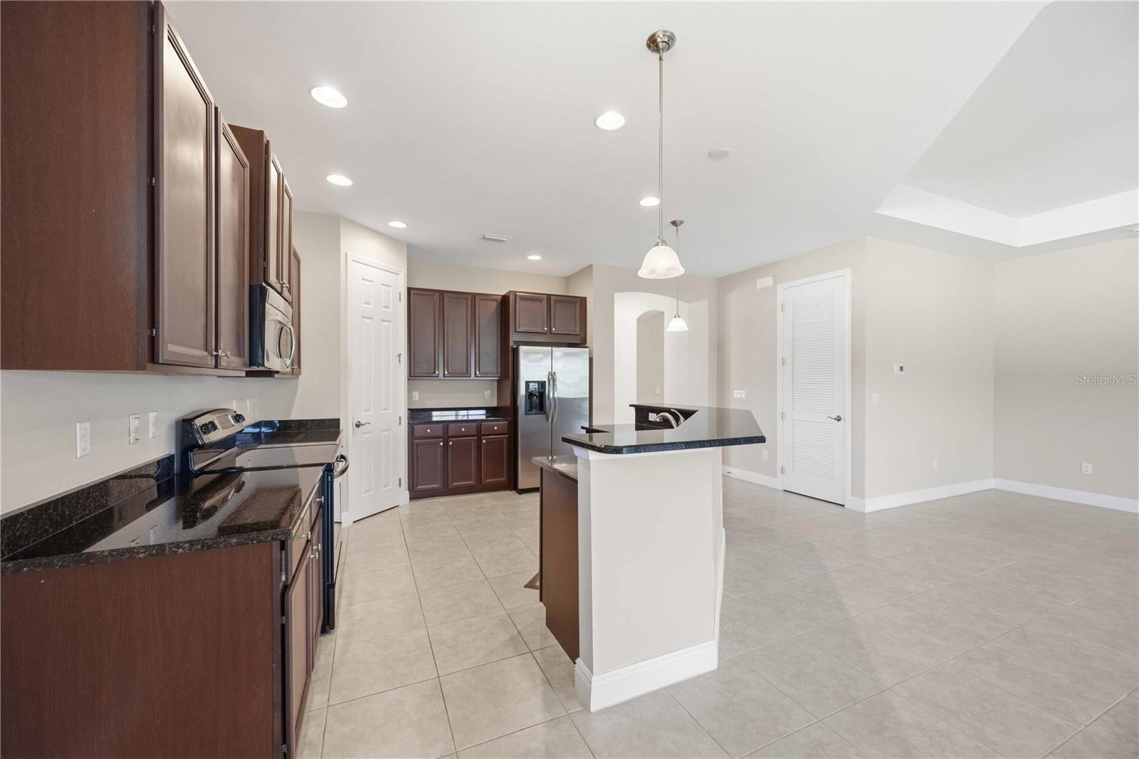 Image 19 of 60 For 1122 Cielo Court