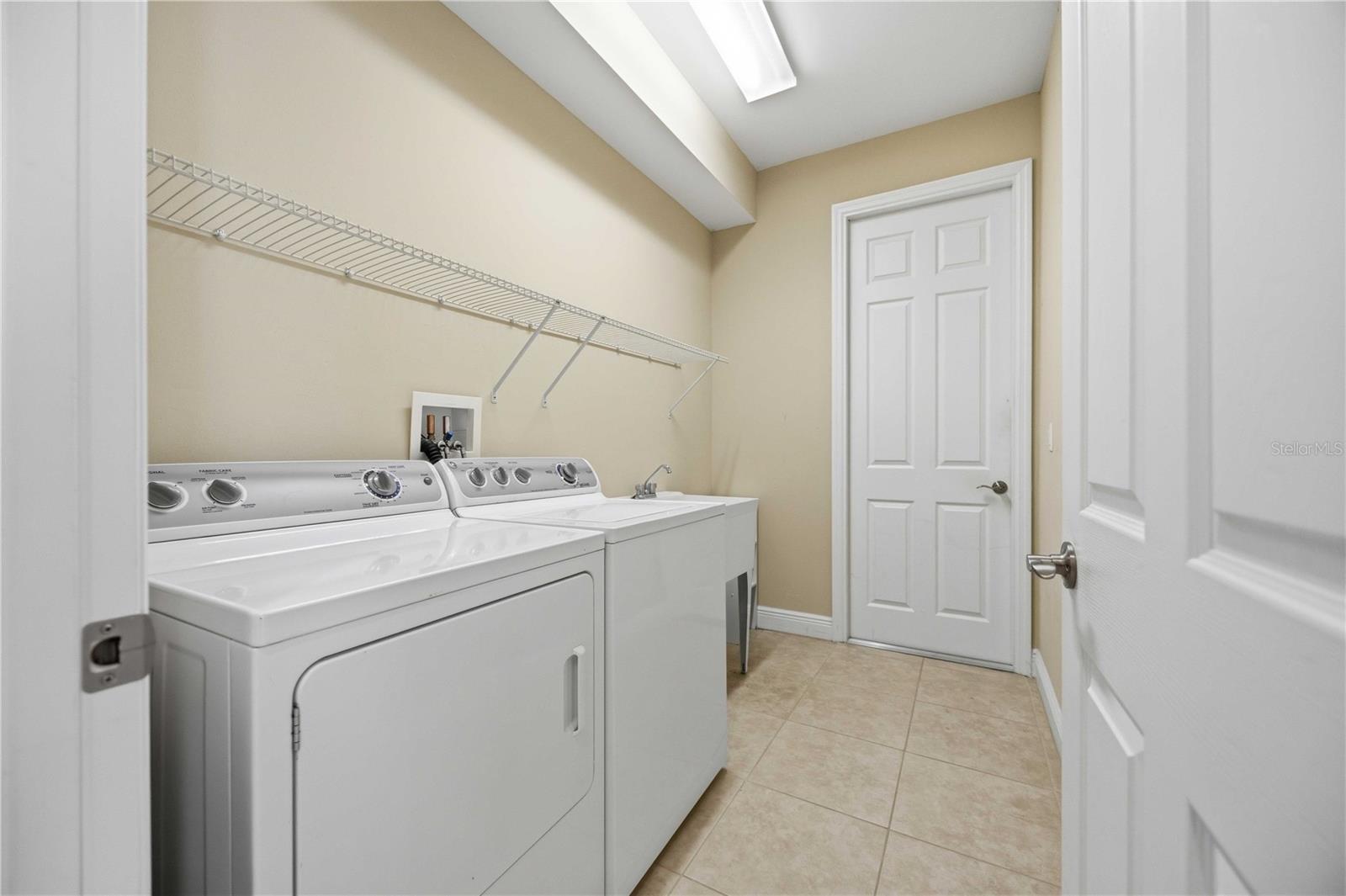 Image 32 of 60 For 1122 Cielo Court