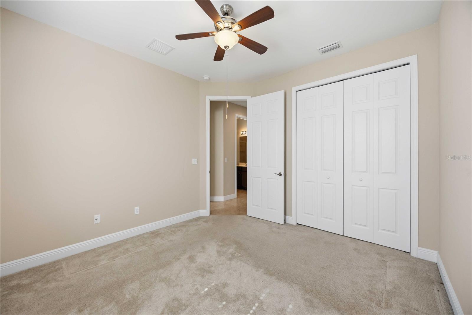 Image 36 of 60 For 1122 Cielo Court
