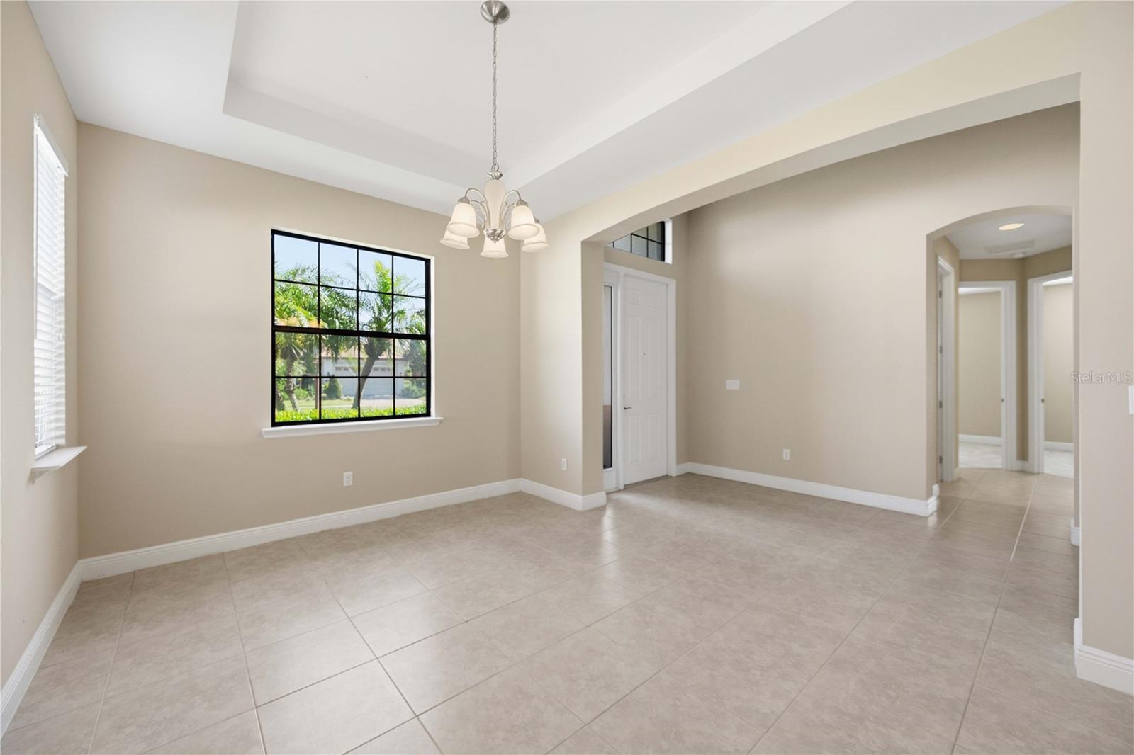 Image 8 of 60 For 1122 Cielo Court