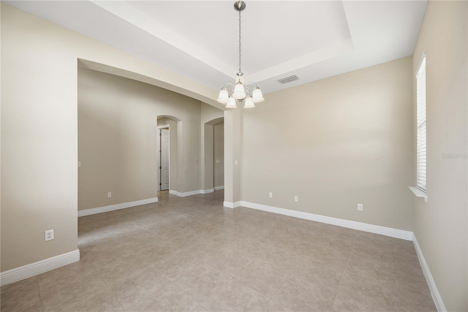Image 9 of 60 For 1122 Cielo Court