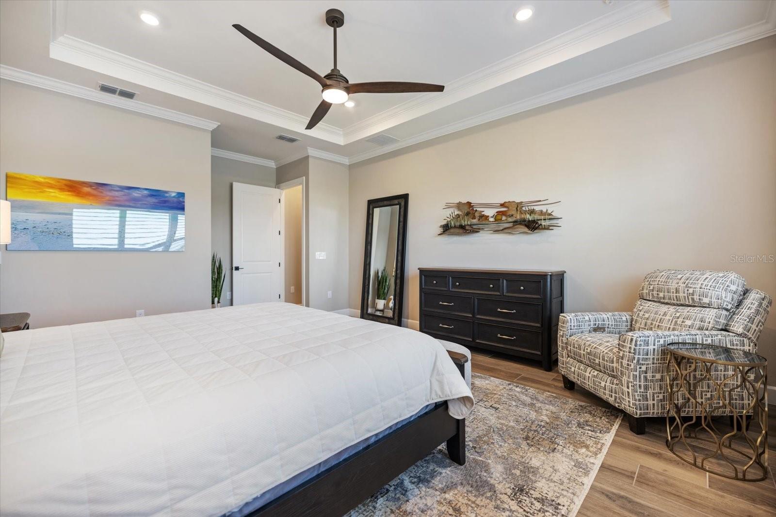 Image 46 of 97 For 10333 Blue Runner Drive
