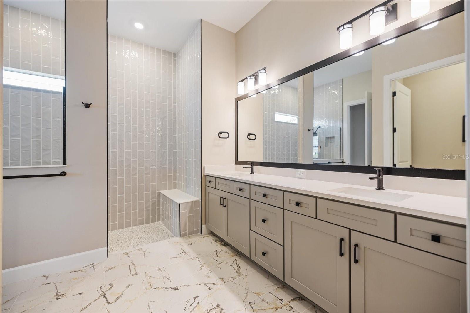 Image 49 of 97 For 10333 Blue Runner Drive