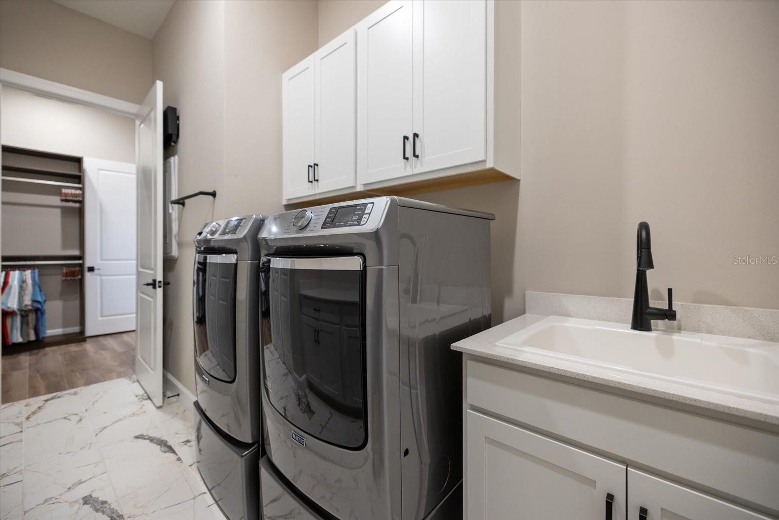 Image 74 of 97 For 10333 Blue Runner Drive