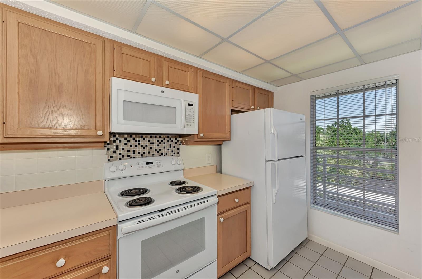 Image 13 of 59 For 841 Wexford Boulevard 841