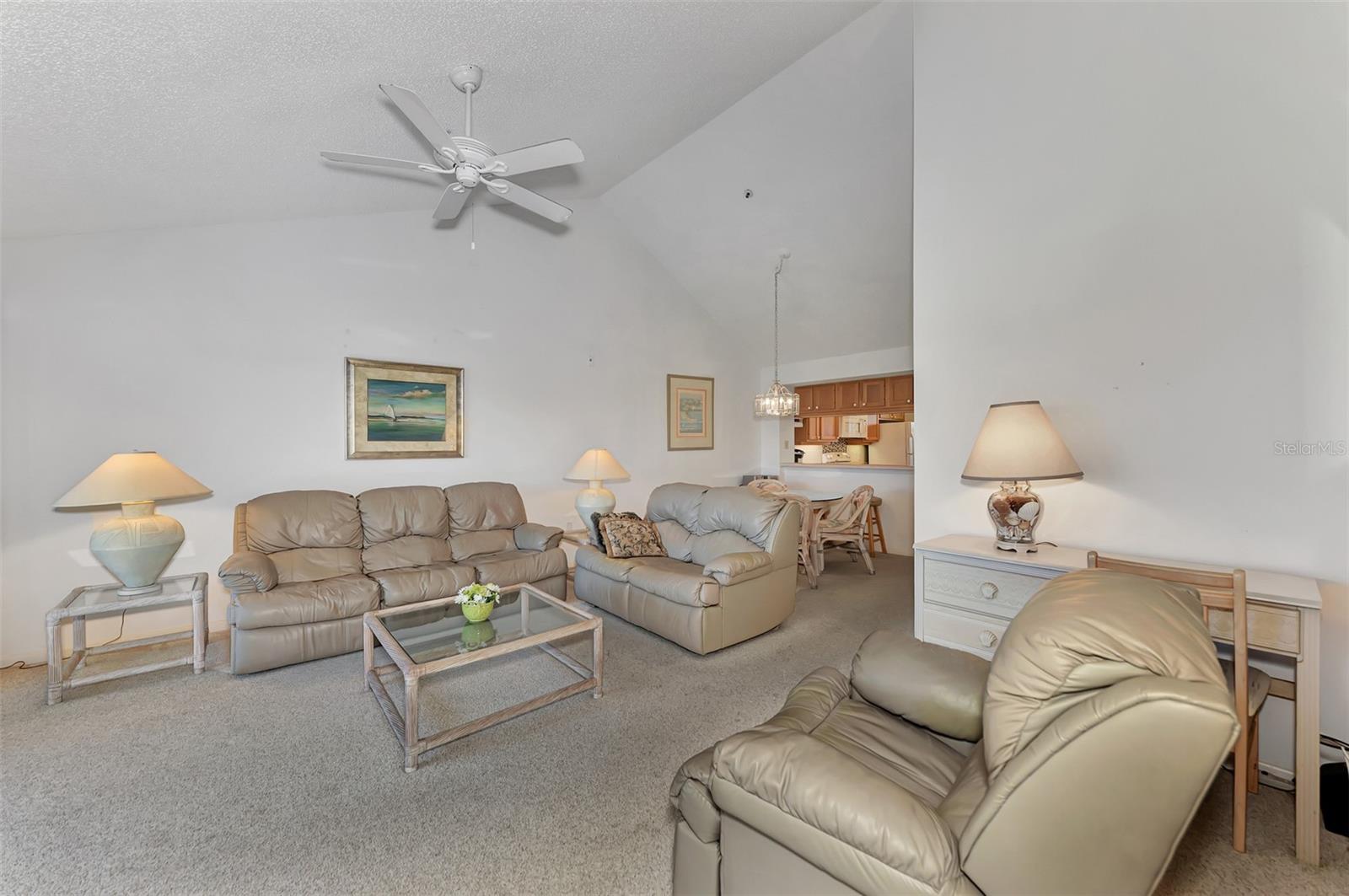 Image 27 of 59 For 841 Wexford Boulevard 841
