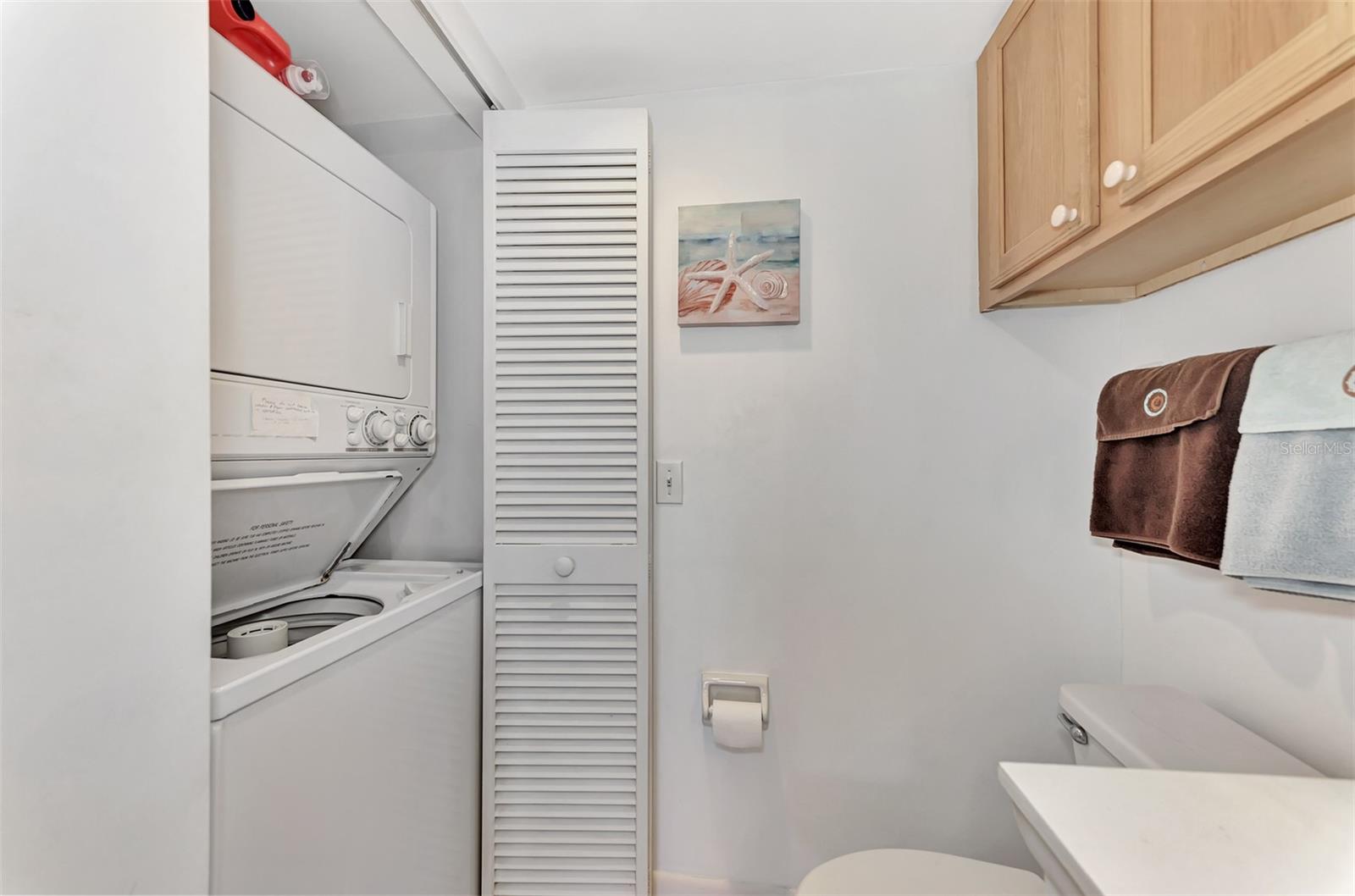 Image 33 of 59 For 841 Wexford Boulevard 841