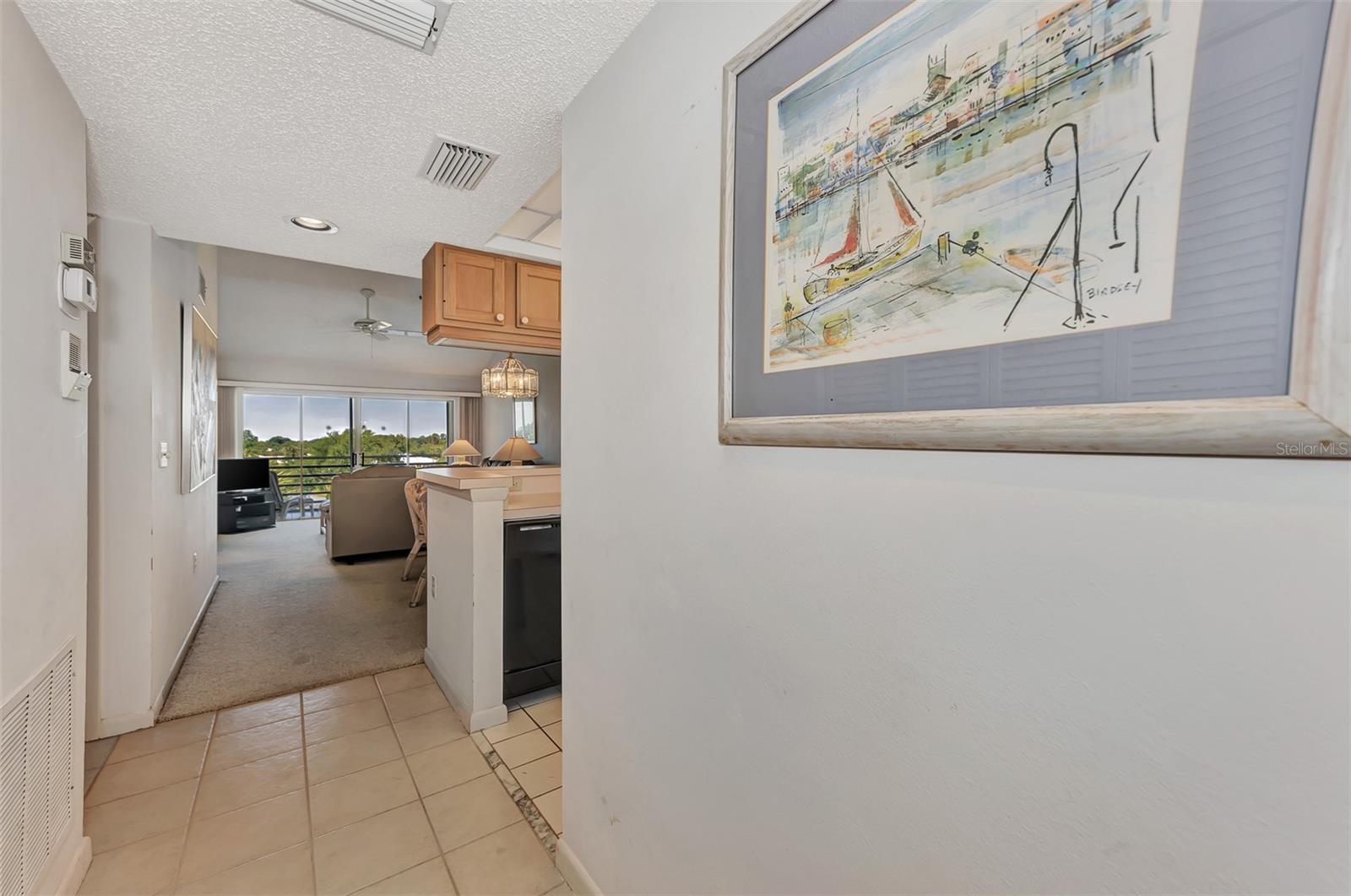 Image 9 of 59 For 841 Wexford Boulevard 841