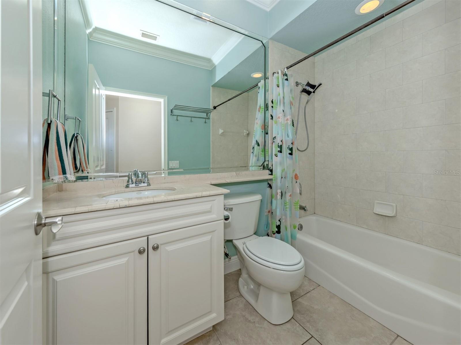 Image 19 of 42 For 3623 Starboard Avenue
