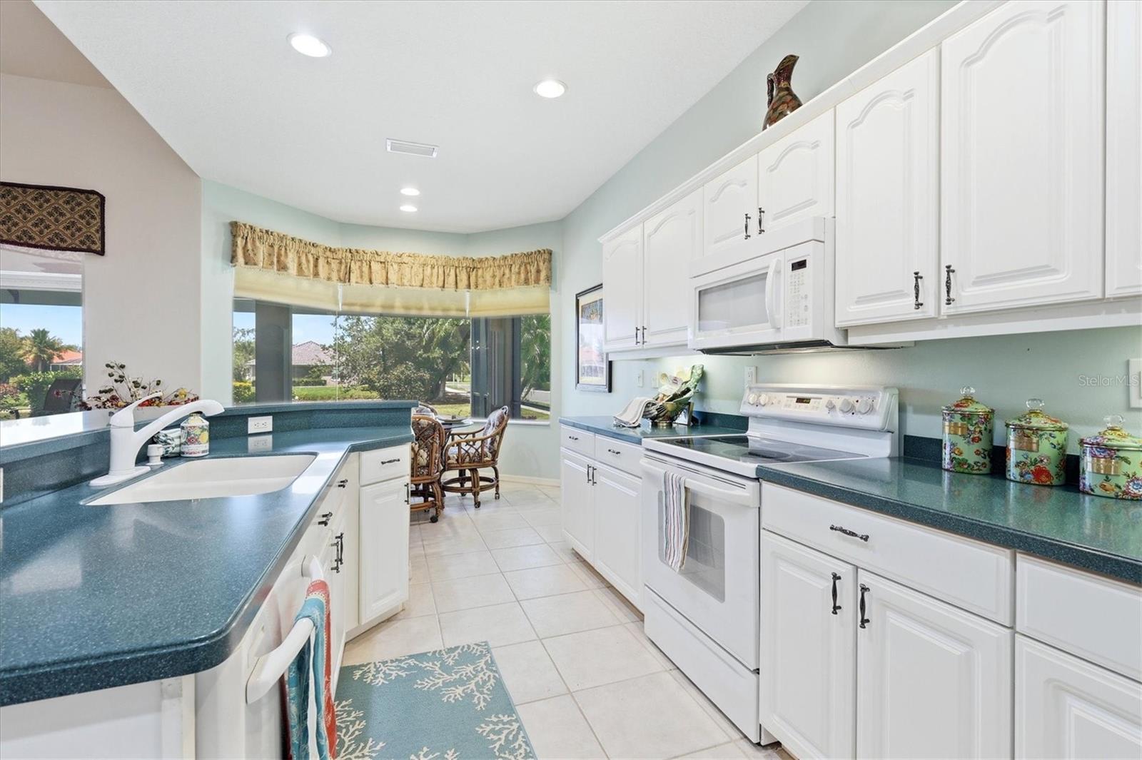 Image 14 of 69 For 3593 Whispering Oaks Drive
