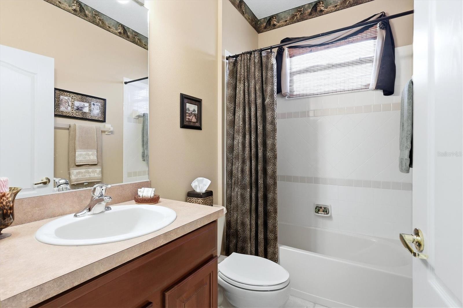Image 29 of 69 For 3593 Whispering Oaks Drive