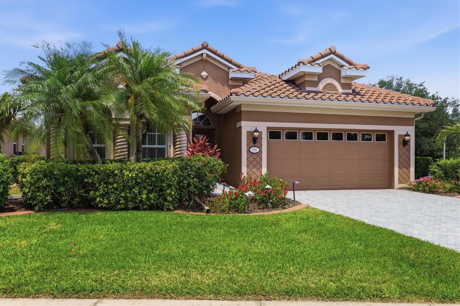 Image 6 of 69 For 3593 Whispering Oaks Drive