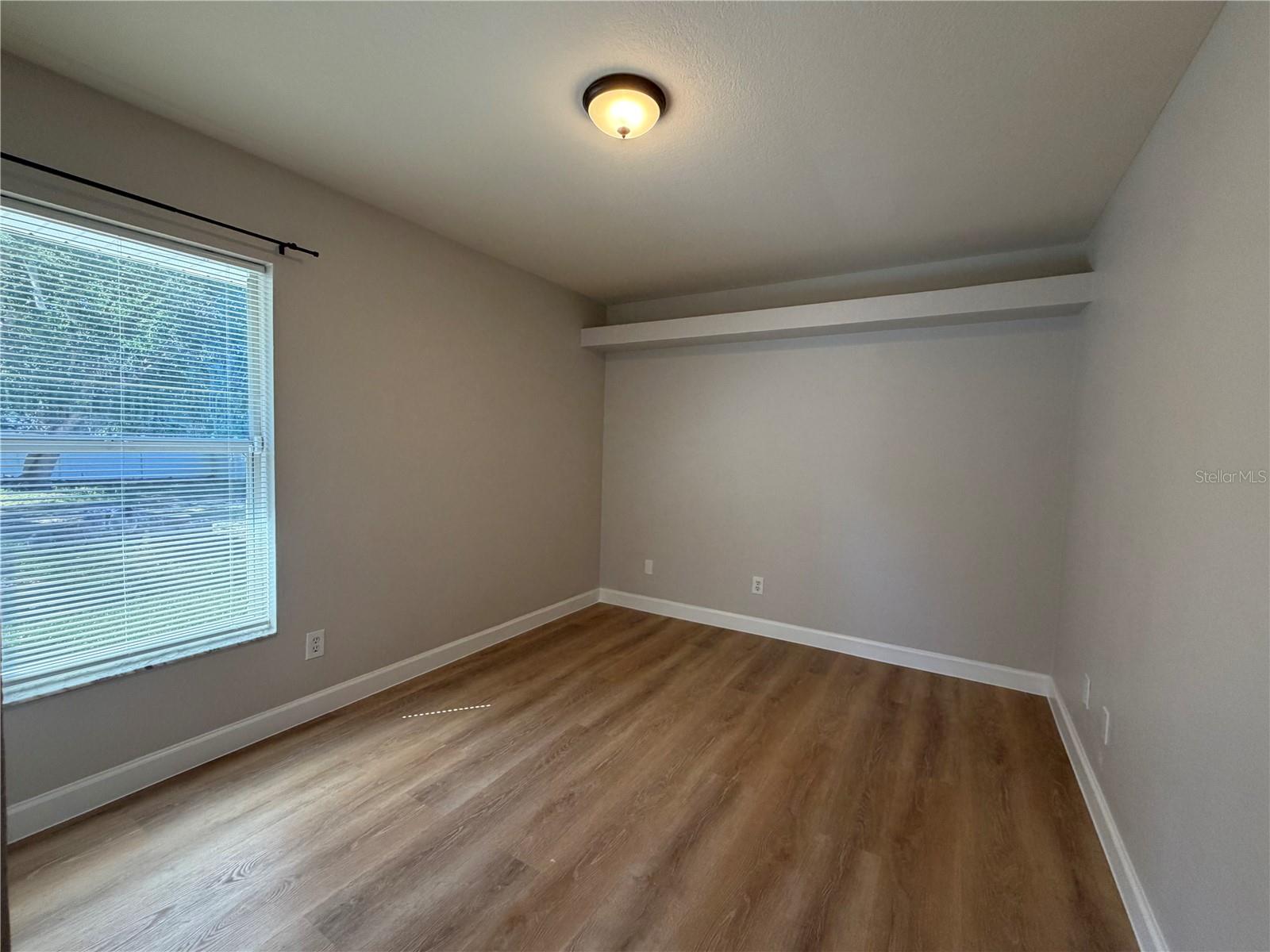 Image 11 of 34 For 4847 Luther Avenue