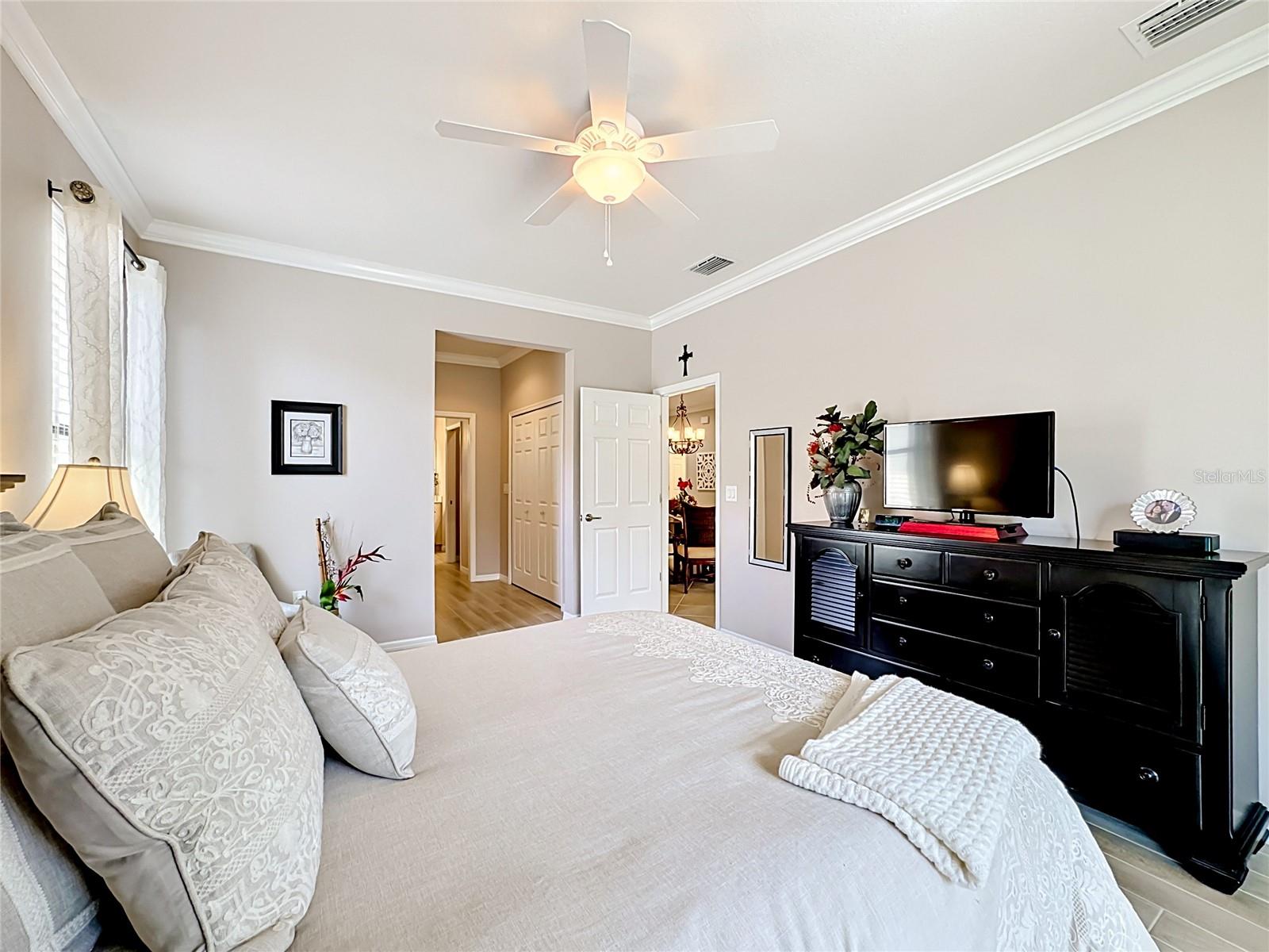 Image 32 of 58 For 20504 Pezzana Drive